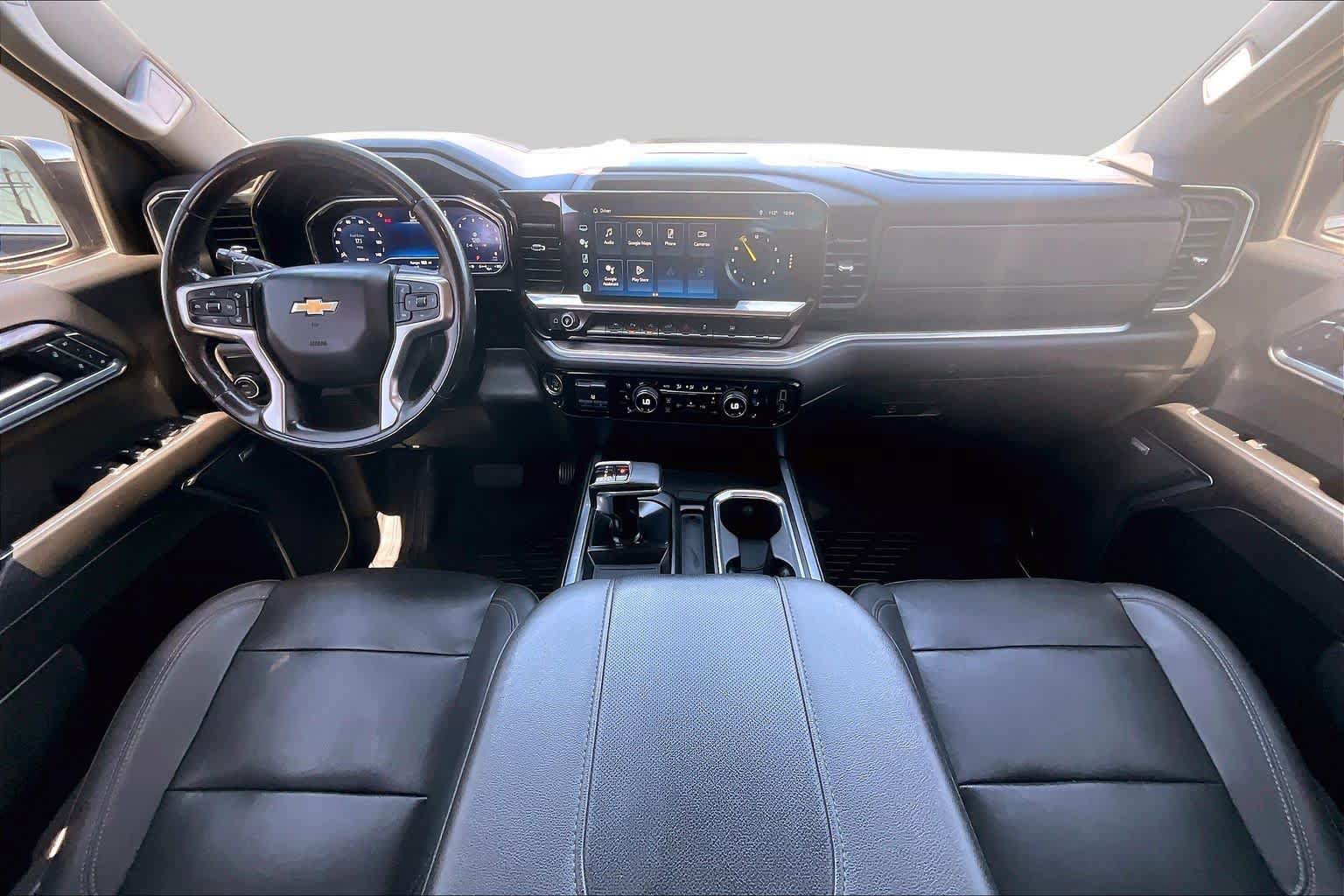 Used 2023 Chevrolet Silverado 1500 LTZ RWD image 15