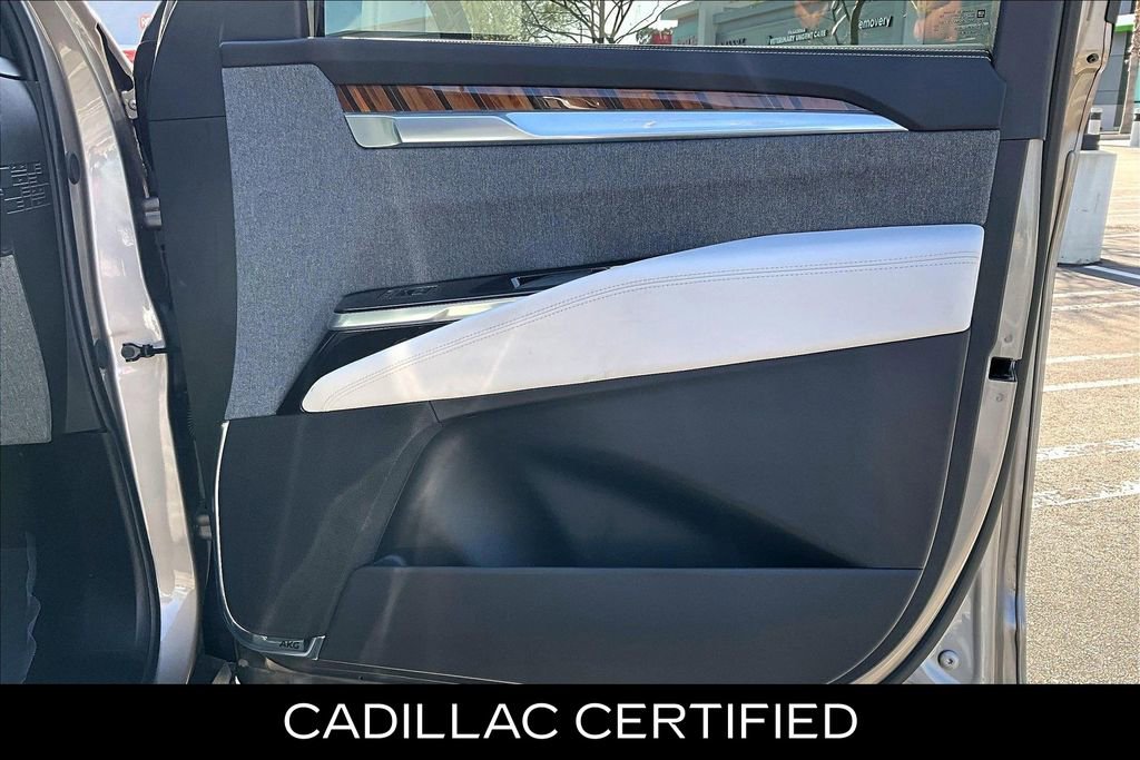 Certified 2025 Cadillac Escalade Sport Platinum AWD/4WD image 21