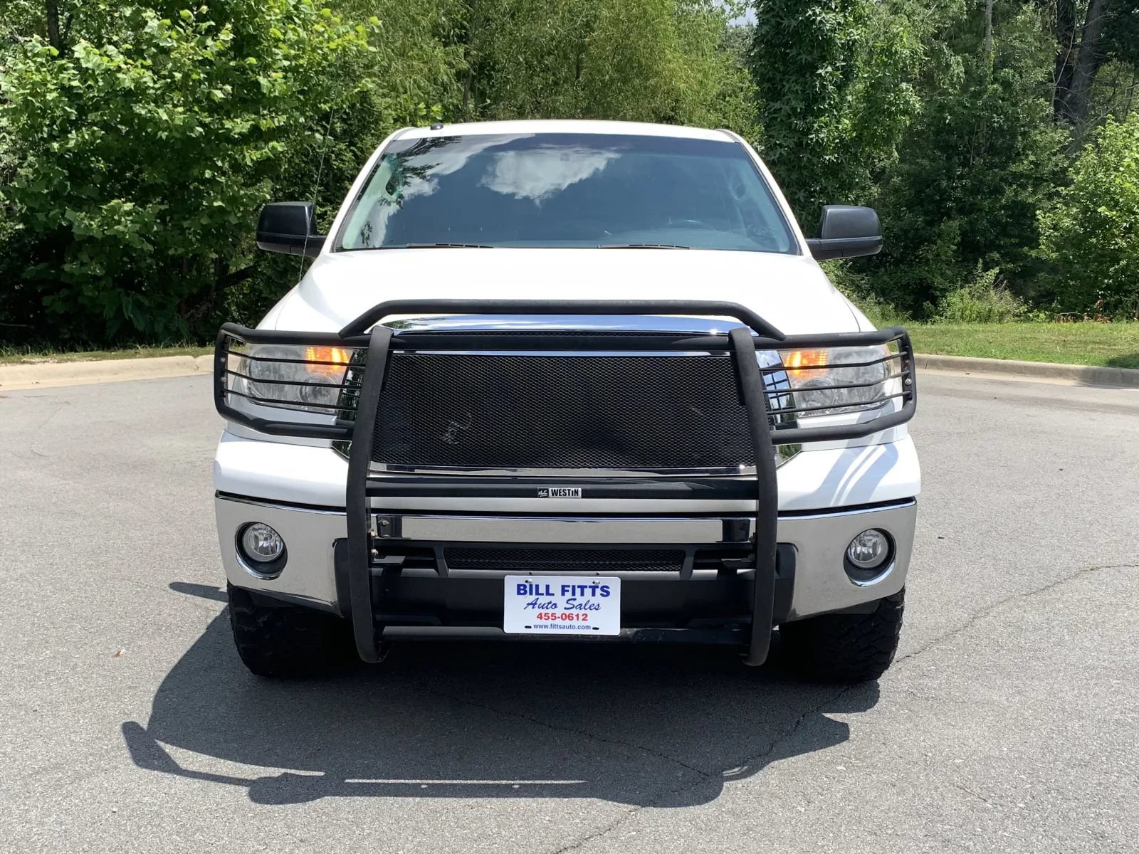 Used 2013 Toyota Tundra 2WD CrewMax w/ Tow Pkg image 2