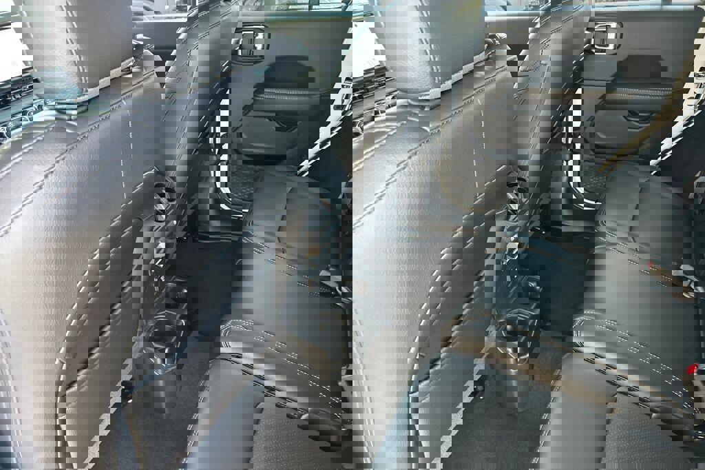 New 2025 Jeep Wrangler Unlimited Sahara w/ Safety Group image 9