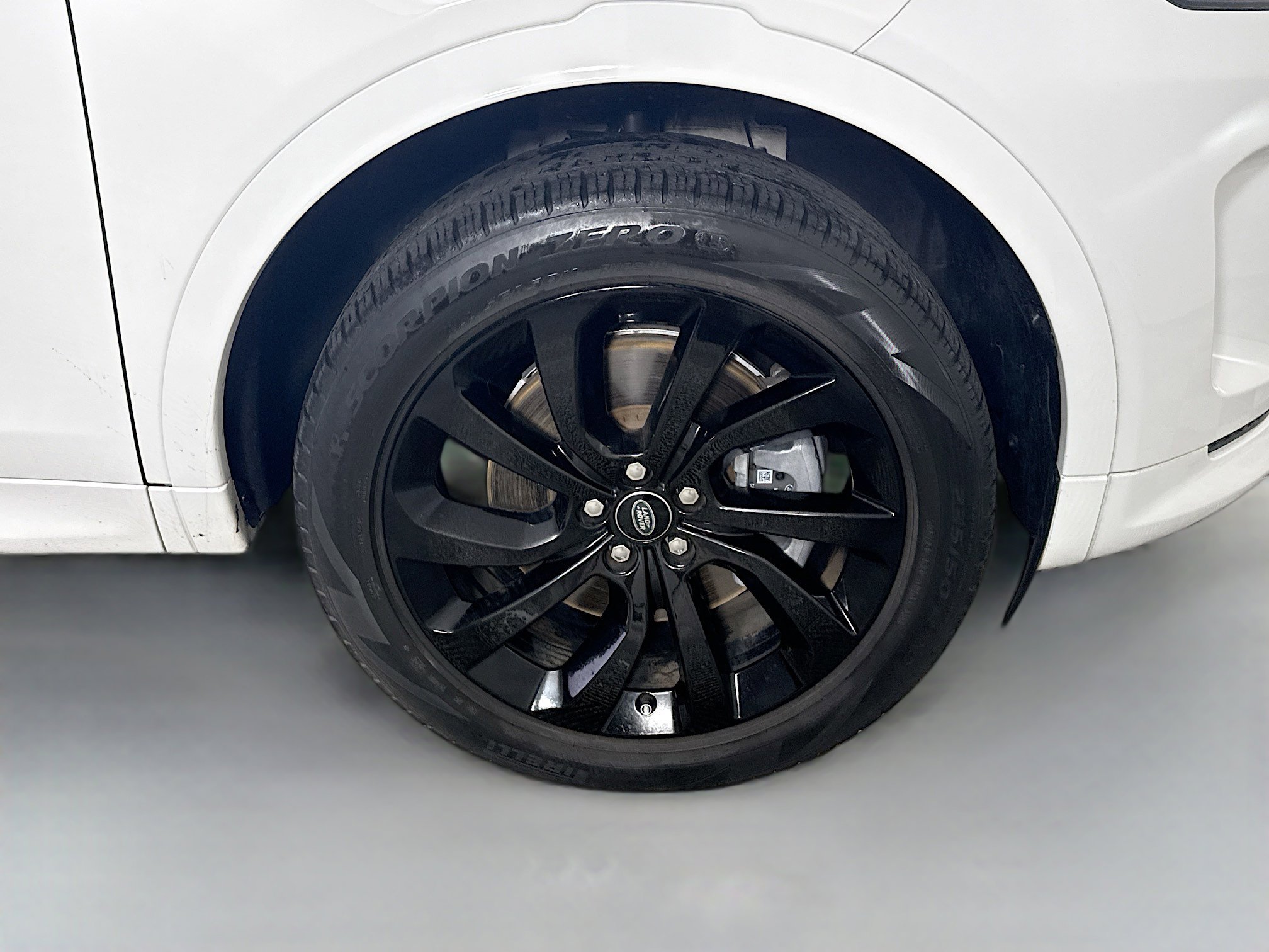 Used 2023 Land Rover Discovery Sport S AWD/4WD image 32