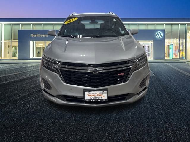Used 2023 Chevrolet Equinox RS w/ LPO, Cargo Package image 9