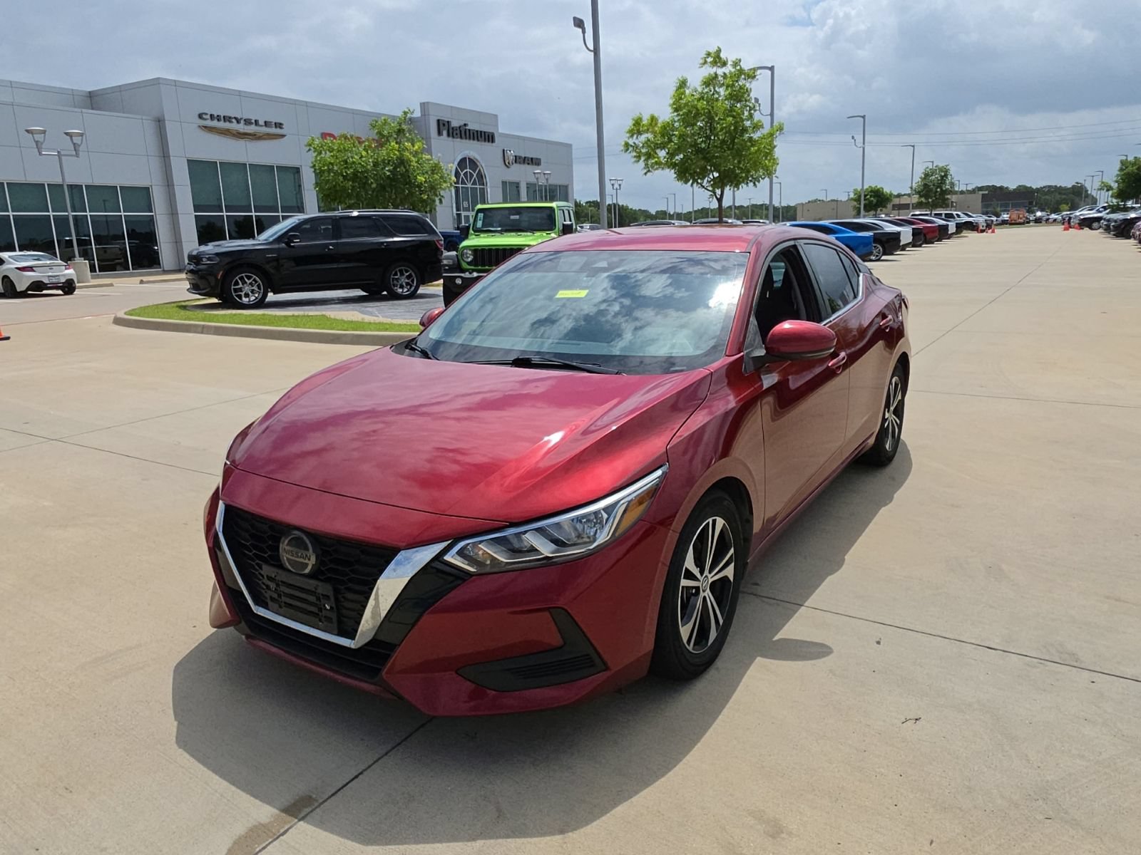 Used 2020 Nissan Sentra SV w/ Trunk Package FWD image 9