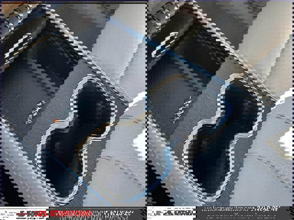 Used 2024 GMC Acadia Denali image 35