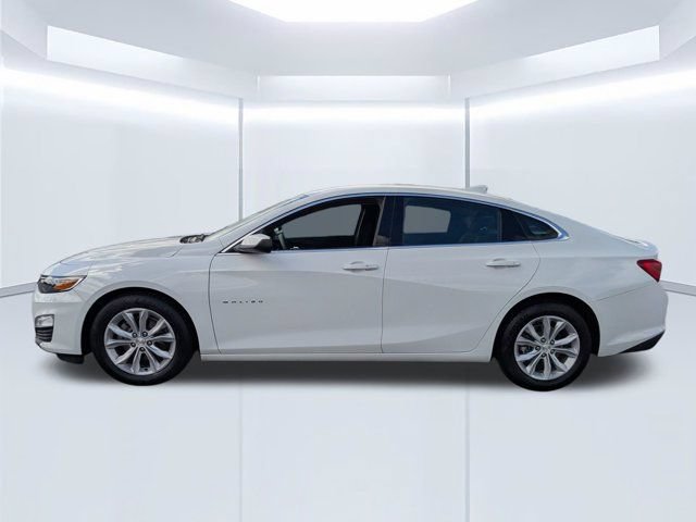 Used 2025 Chevrolet Malibu LT FWD image 5