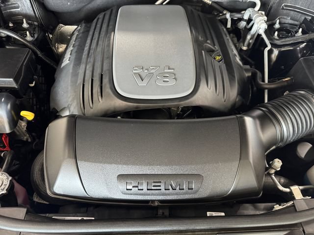 Used 2025 Dodge Durango R/T w/ Blacktop Package AWD/4WD image 7