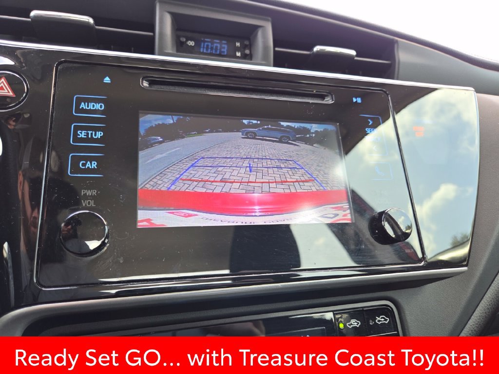 Certified 2018 Toyota Corolla LE FWD image 33