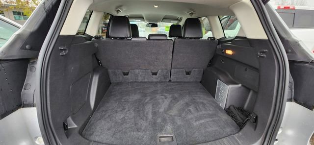 Used 2017 Ford Escape Titanium w/ Equipment Group 301A image 8