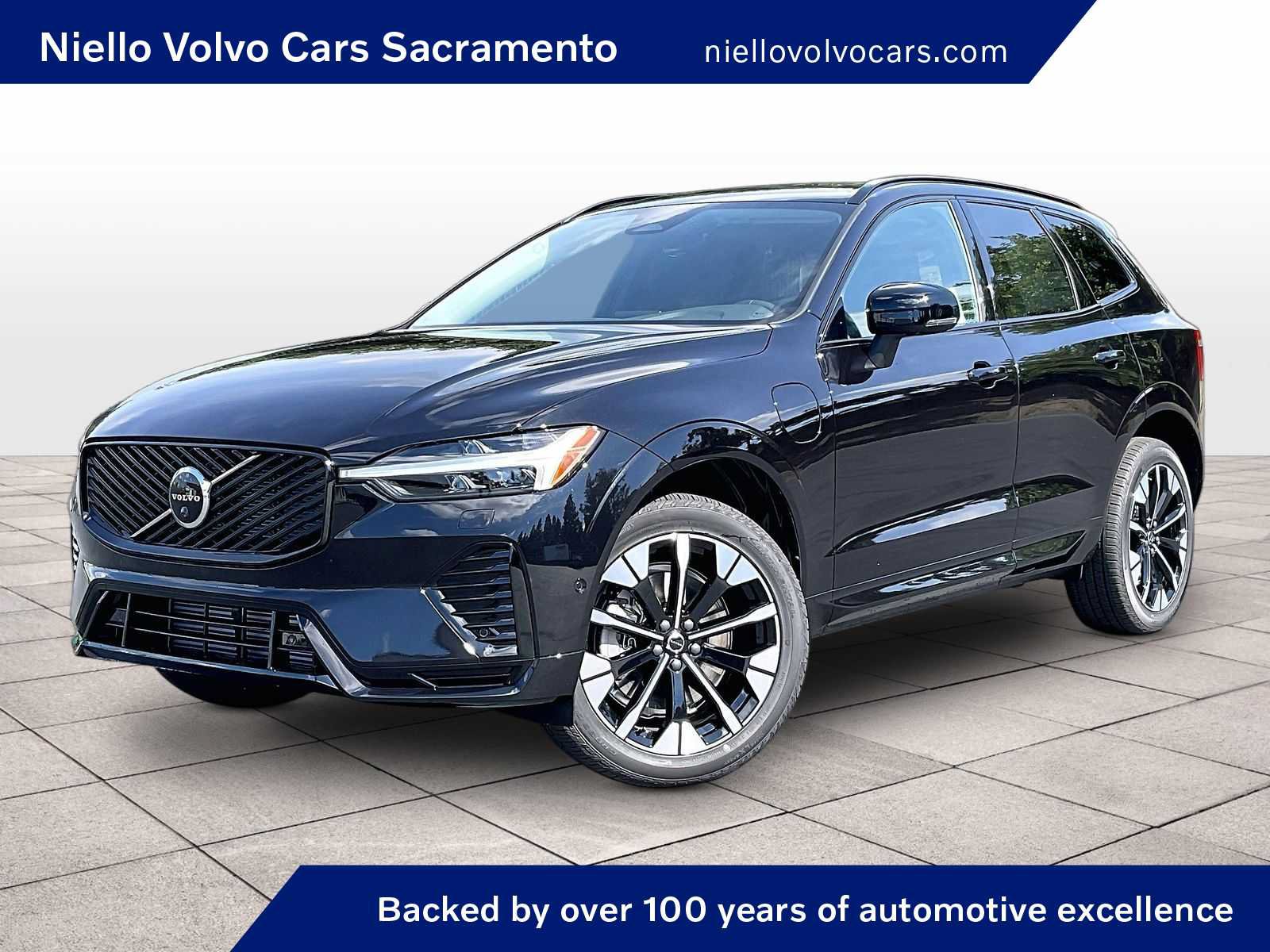 New 2026 Volvo XC60 T8 Plus w/ Climate Package PRO AWD/4WD image 1