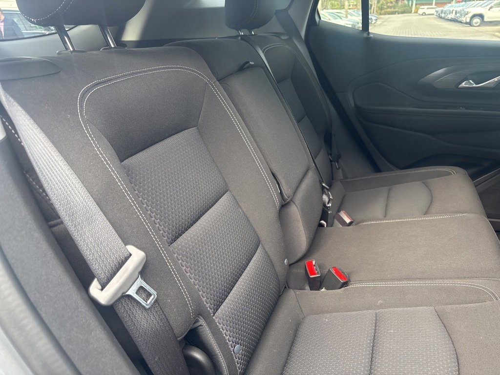 Used 2024 GMC Terrain SLE image 29