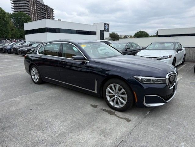 Used 2020 BMW 745e xDrive AWD/4WD image 2