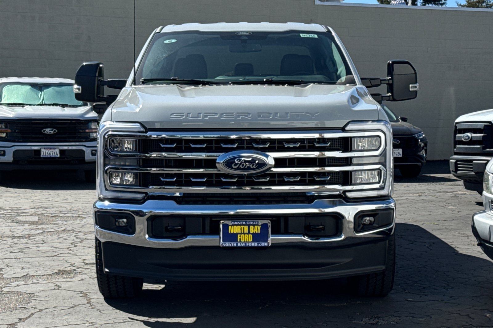 New 2026 Ford F250 Lariat w/ FX4 Off-Road Package AWD/4WD image 9