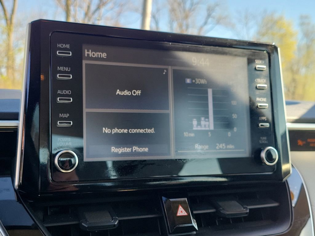 Used 2020 Toyota Corolla LE image 19