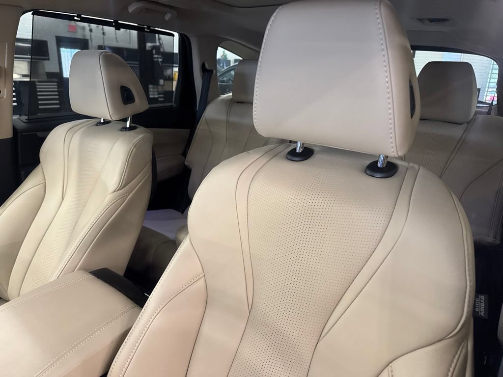 Certified 2026 Acura MDX w/ Technology Package AWD/4WD image 12