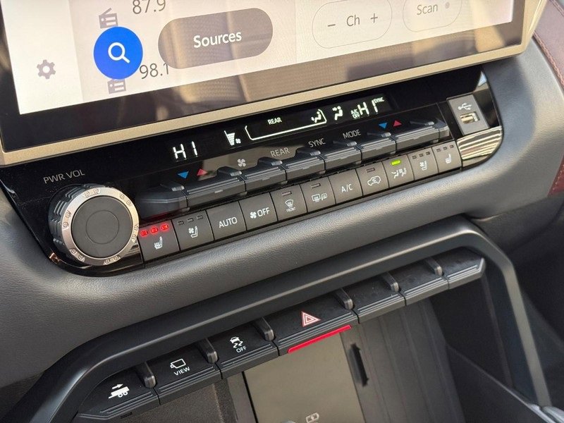 Used 2026 Toyota Sequoia Capstone image 29