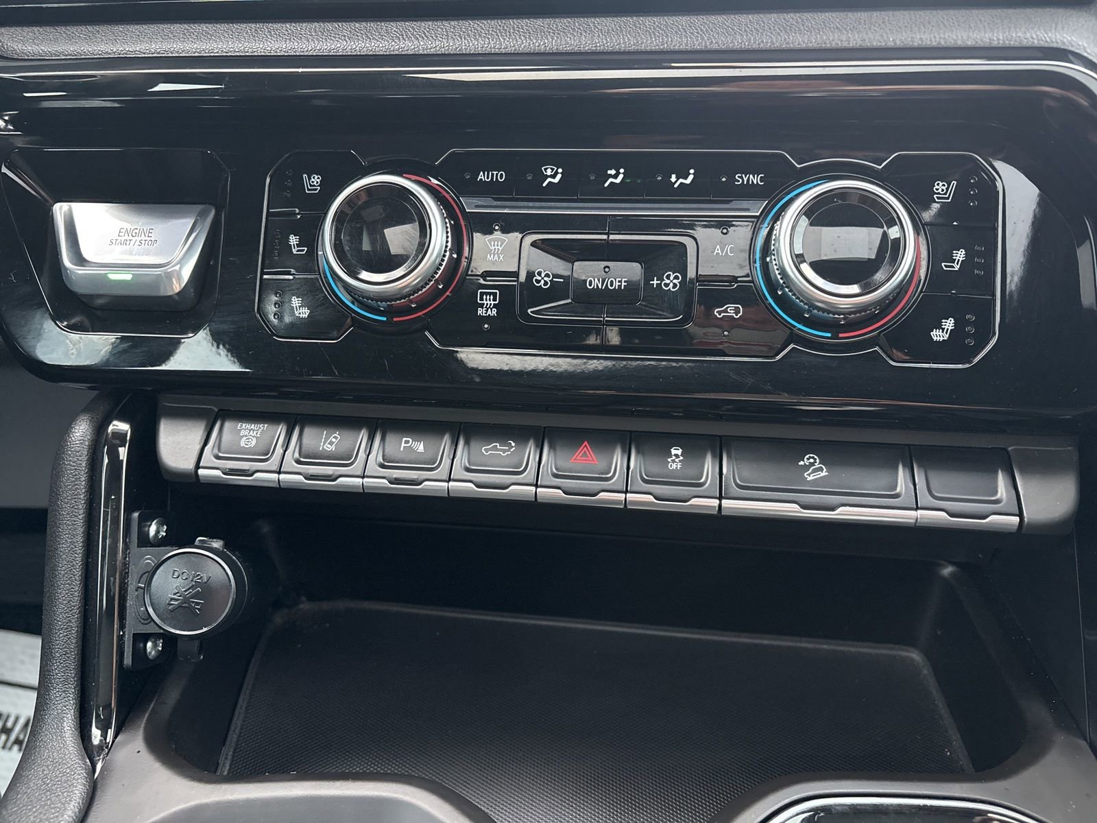 Used 2026 GMC Sierra 2500 AT4 w/ AT4 Premium Plus Package image 25