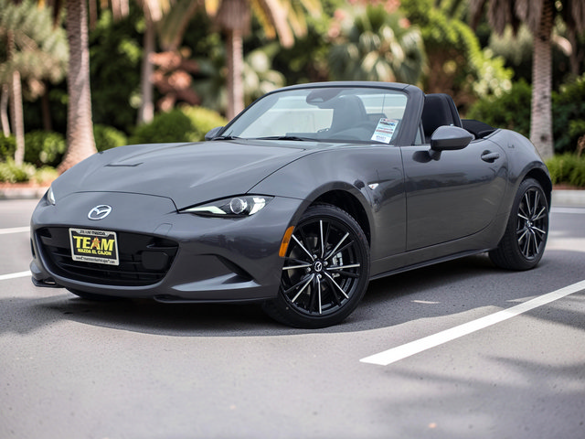 New 2026 MAZDA MX-5 Miata Grand Touring RWD image 2