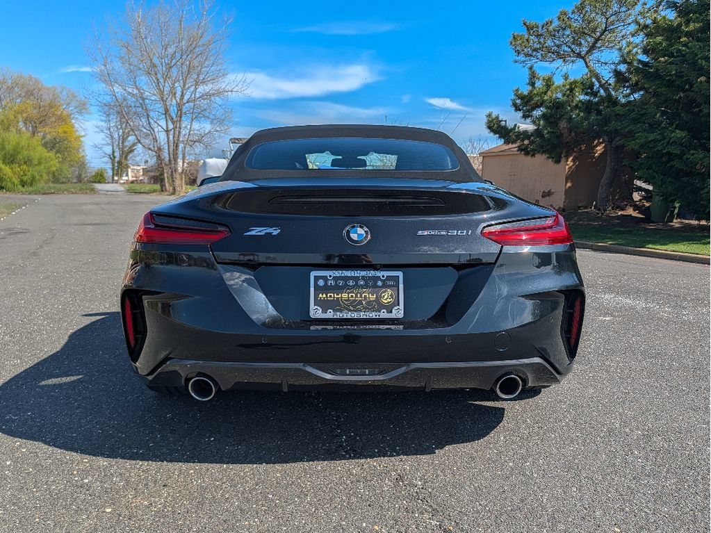 Used 2019 BMW Z4 sDrive30i w/ M Sport Package RWD image 6