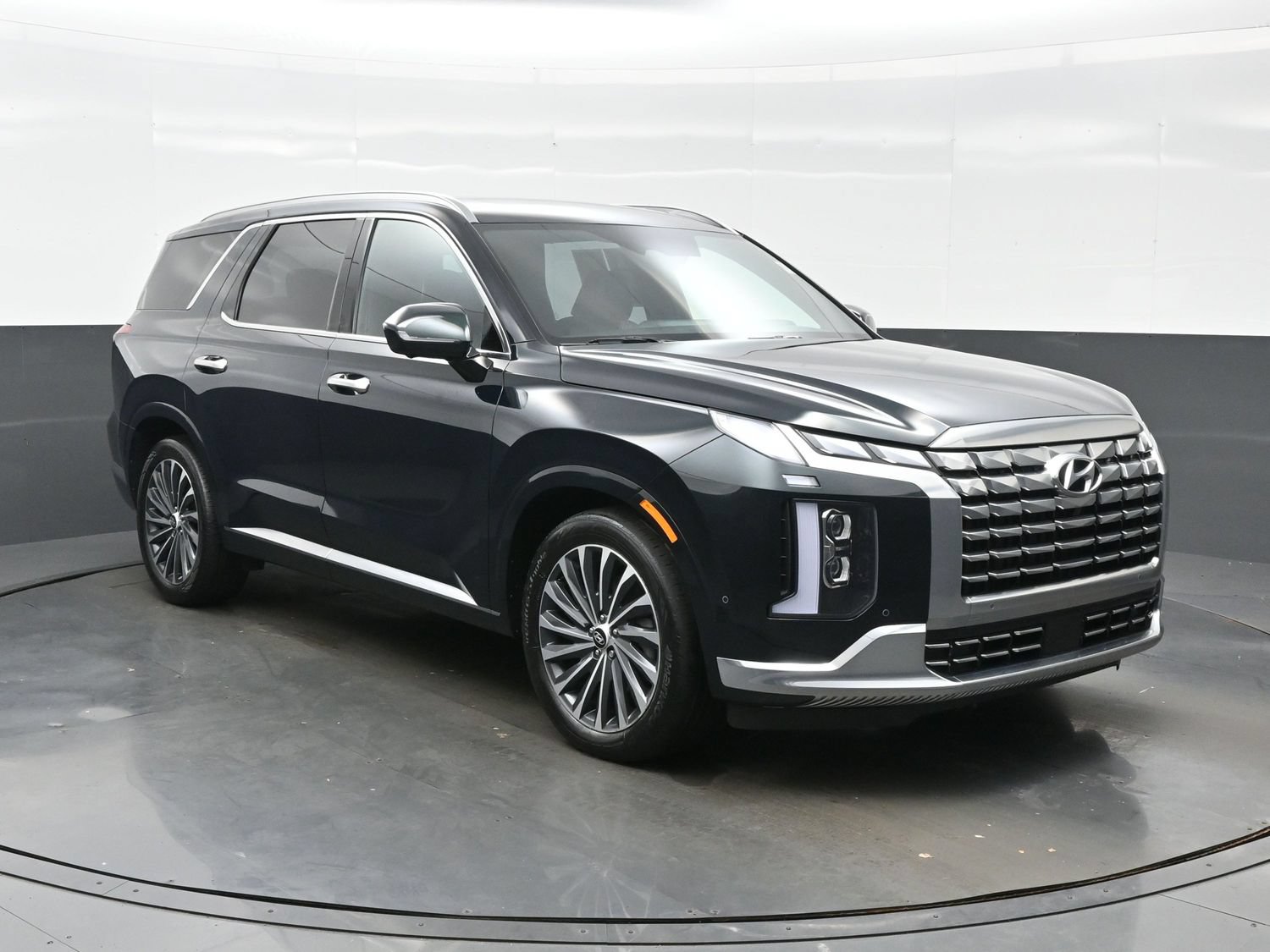 Certified 2023 Hyundai Palisade Calligraphy AWD/4WD image 8