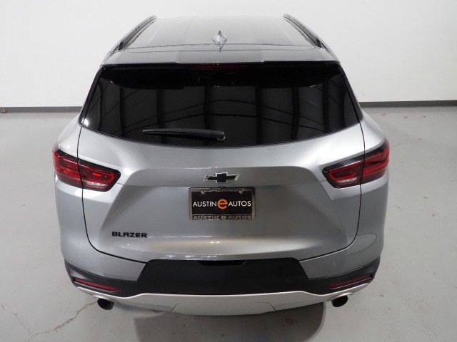 Used 2024 Chevrolet Blazer LT w/ Convenience Package FWD image 6