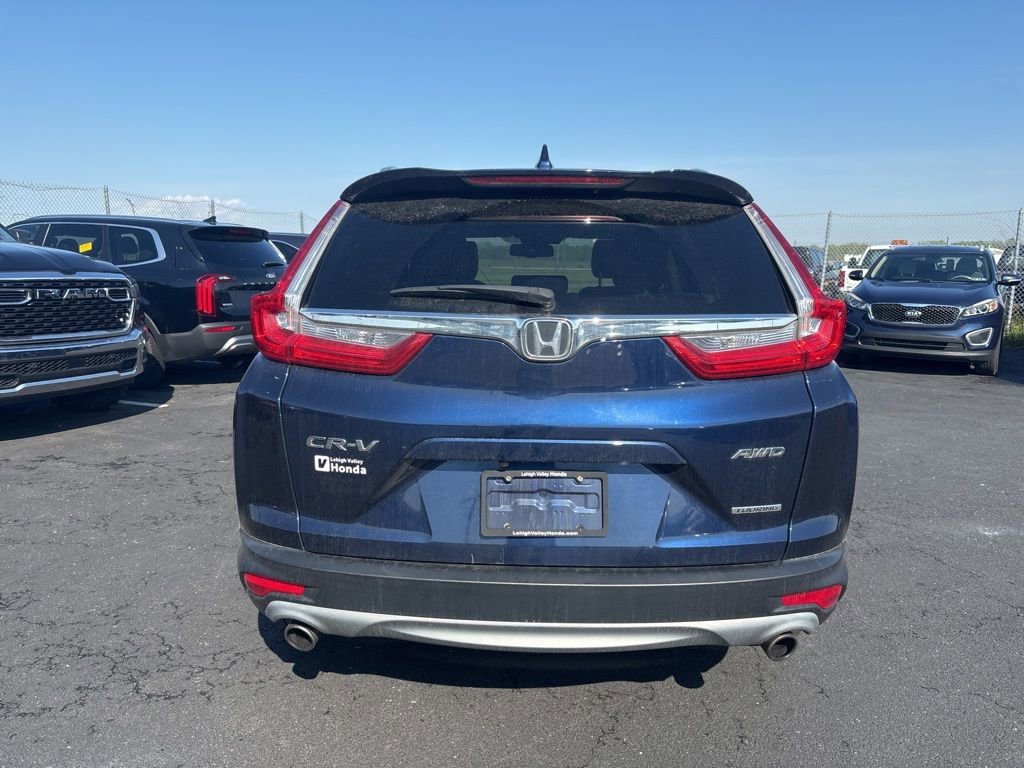 Used 2018 Honda CR-V Touring image 4
