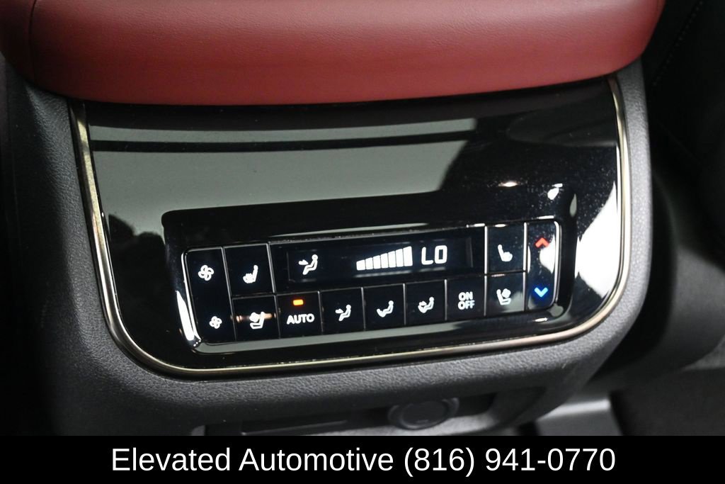 Used 2026 INFINITI QX80 Autograph w/ Premium Cargo Package AWD/4WD image 15