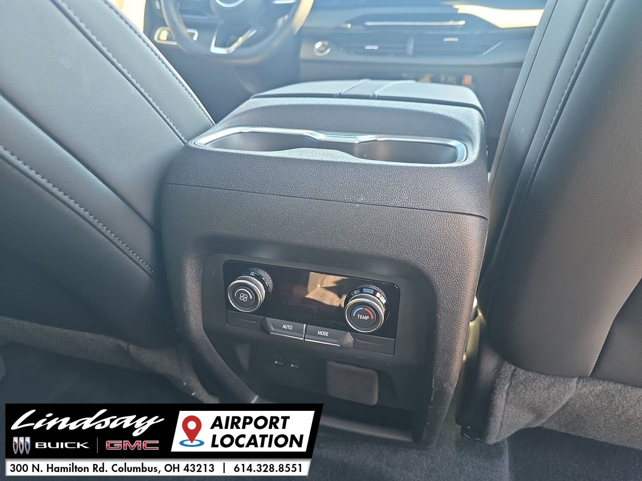 Used 2025 Buick Enclave Sport Touring w/ Power Package image 23