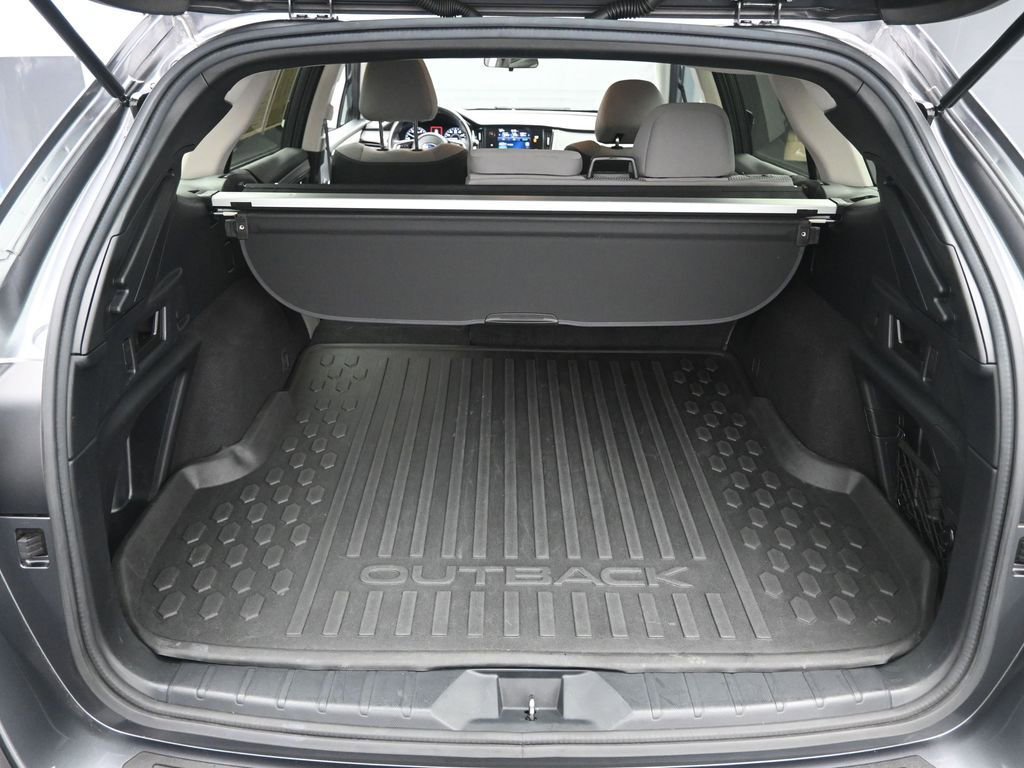 Used 2020 Subaru Outback Premium AWD/4WD image 23