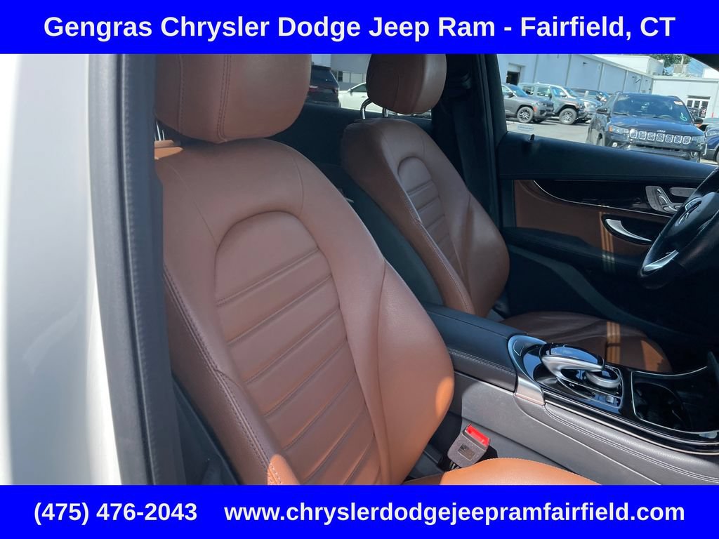 Used 2019 Mercedes-Benz GLC 300 4MATIC Coupe image 21