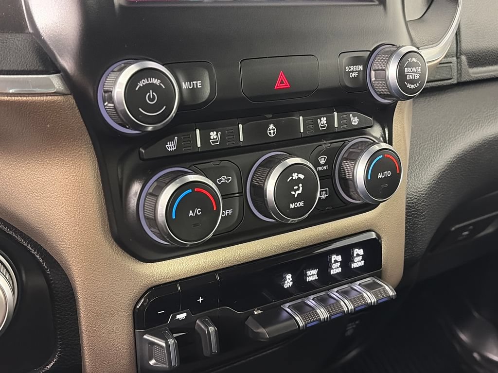 Used 2022 RAM 1500 Laramie AWD/4WD image 21
