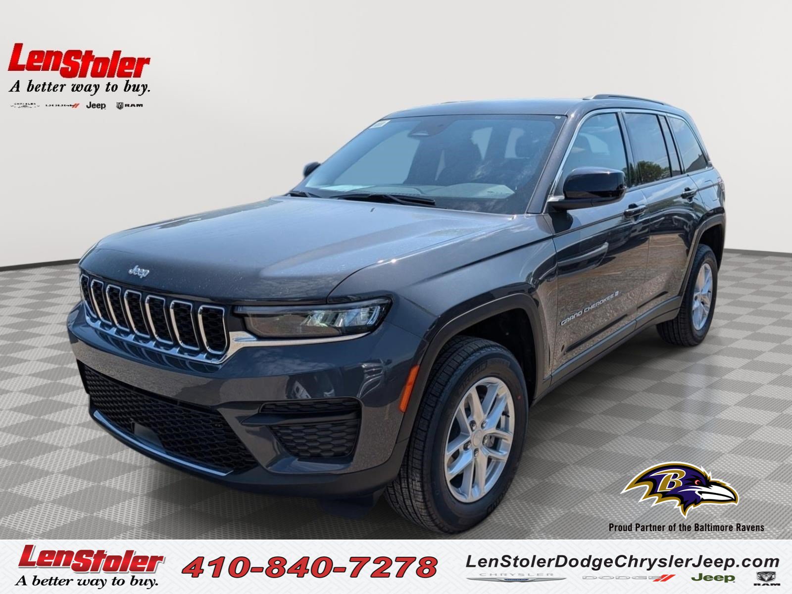 New 2026 Jeep Grand Cherokee Laredo AWD/4WD image 1