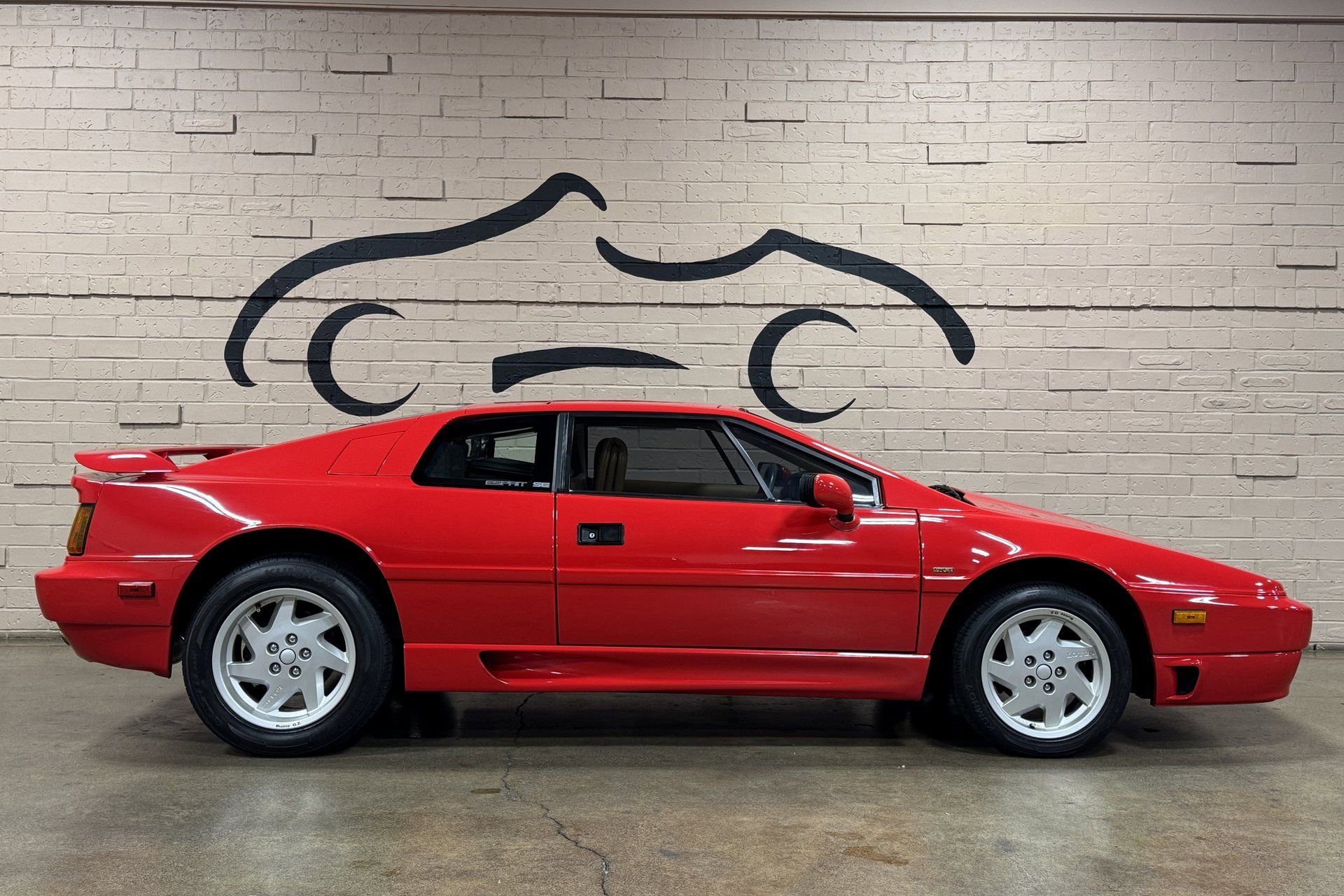 Used 1990 Lotus Esprit SE RWD image 3
