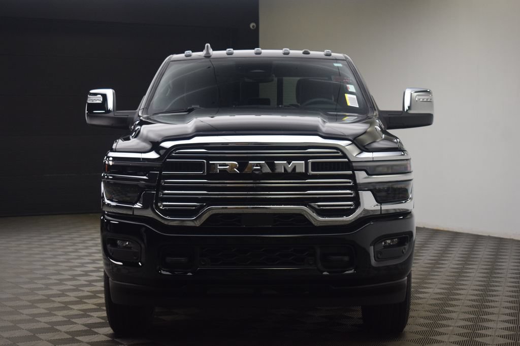 New 2026 RAM 2500 Laramie AWD/4WD image 2