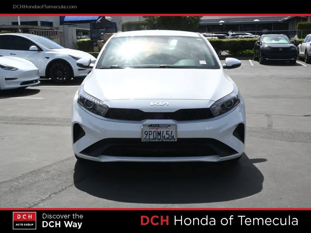 Used 2024 Kia Forte LXS w/ LXS Technology Package FWD image 2