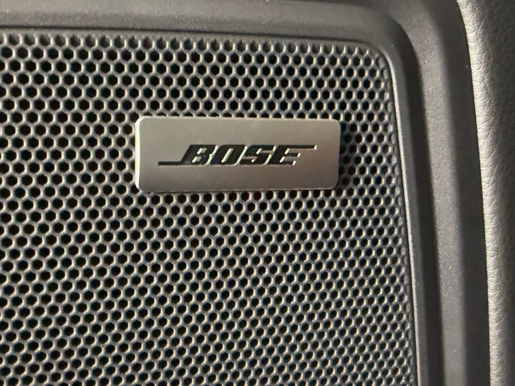 New 2026 Porsche Macan image 28