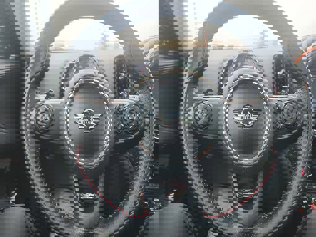 Used 2019 MINI Cooper Countryman S w/ Premium Package image 26