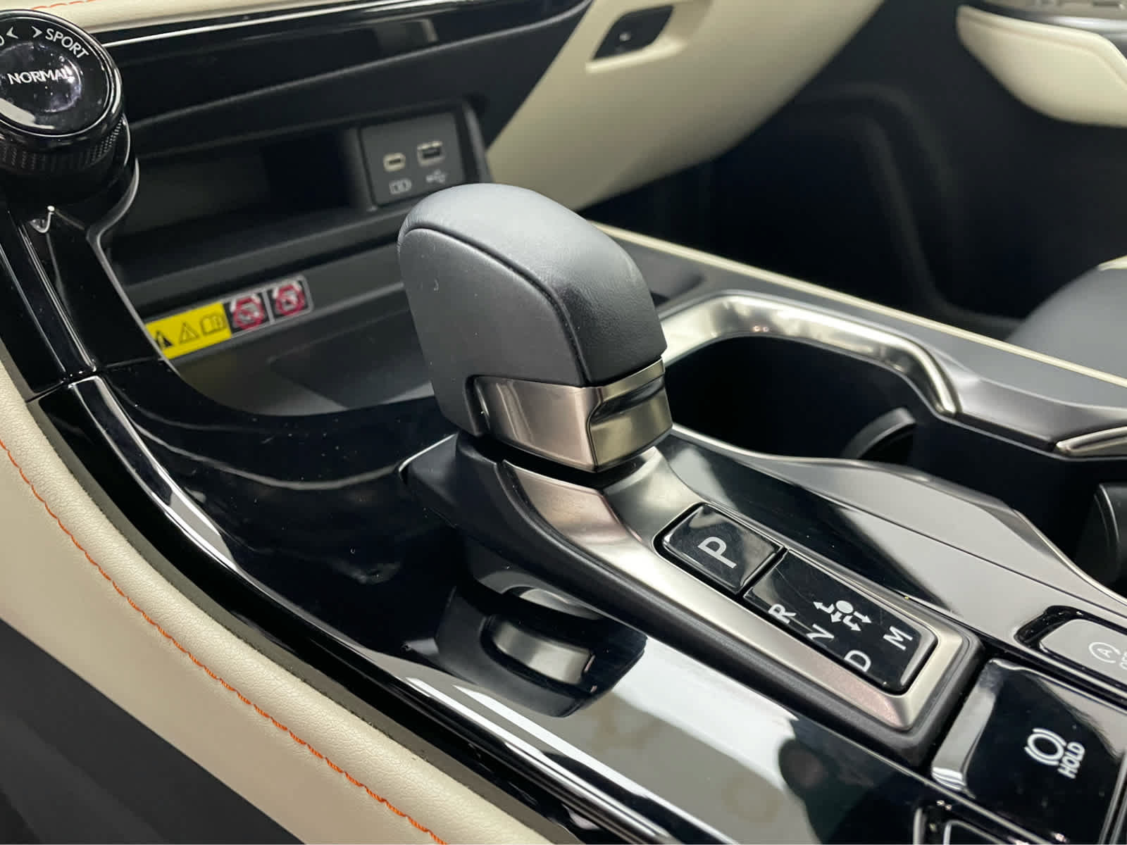 Used 2024 Lexus NX 350 AWD image 11