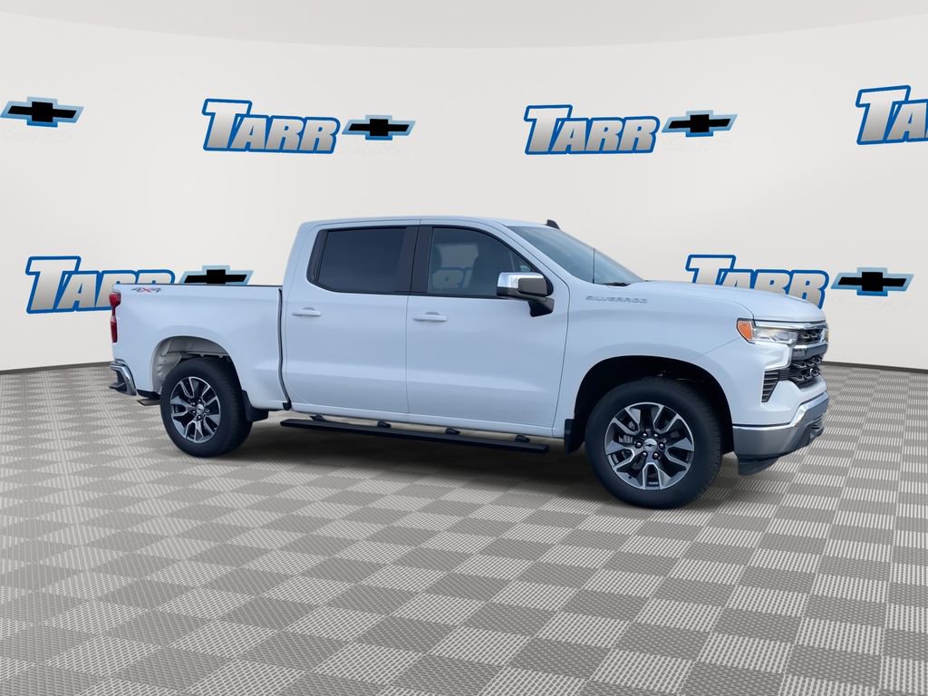 Used 2025 Chevrolet Silverado 1500 LT image 2