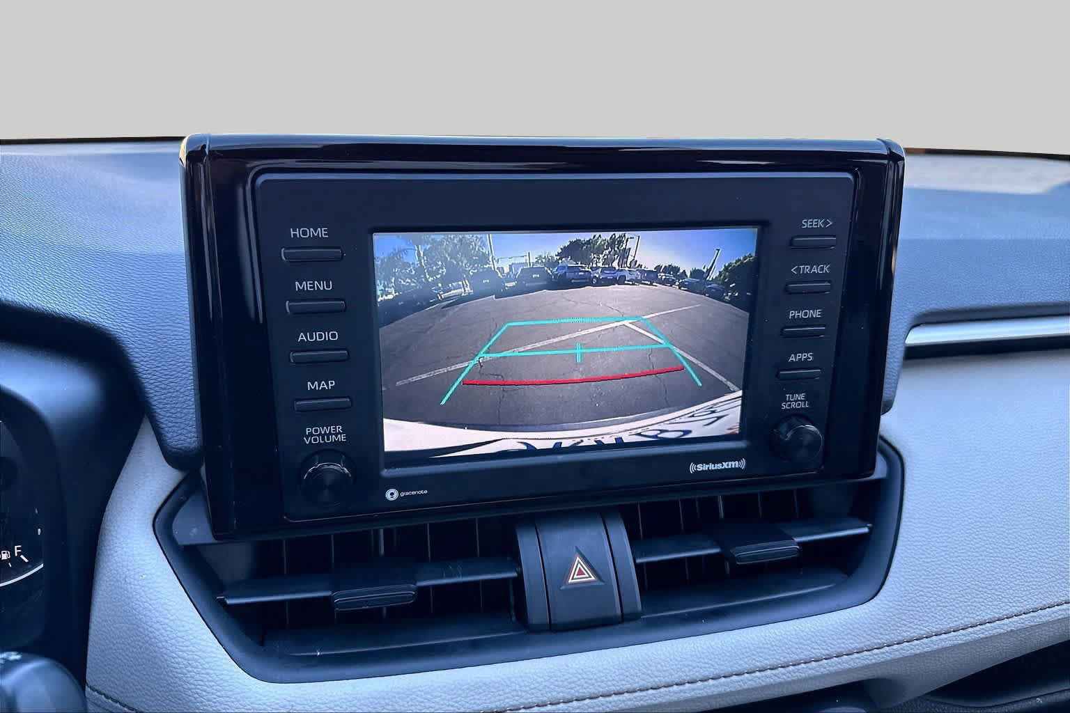 Used 2021 Toyota RAV4 XLE w/ XLE Grade Weather Package AWD/4WD image 25