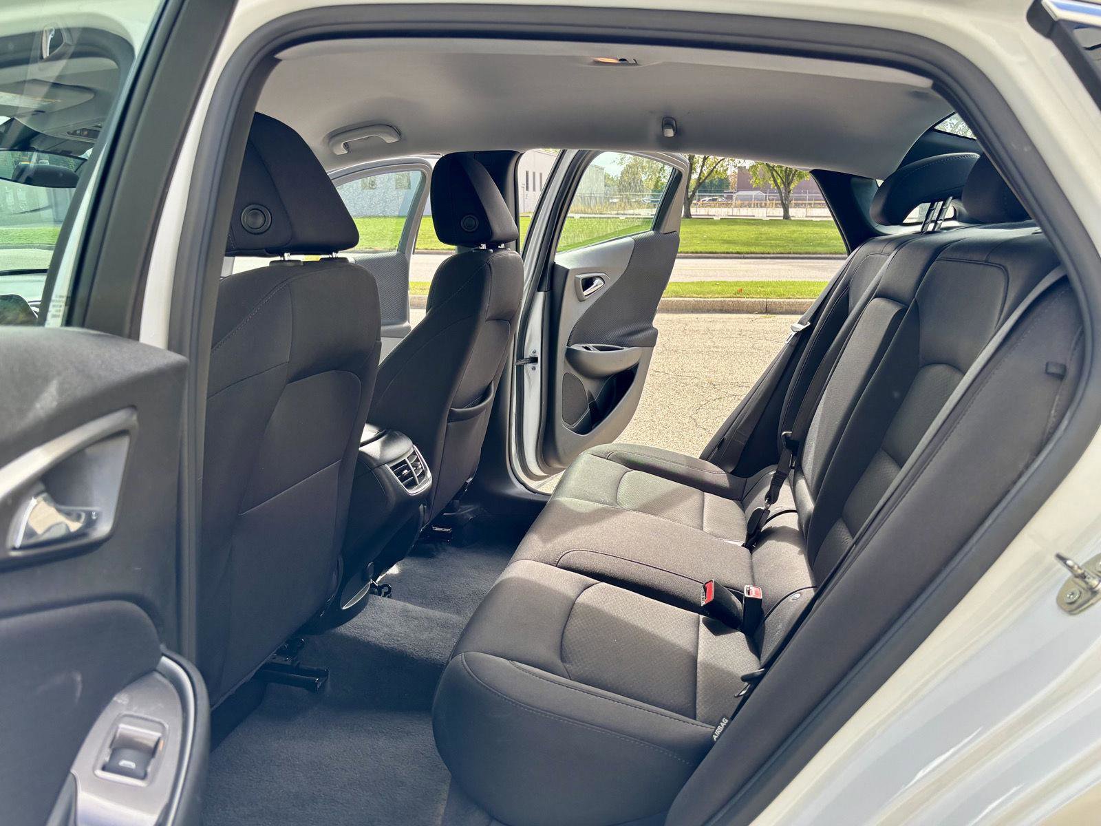 Used 2023 Chevrolet Malibu LT image 17