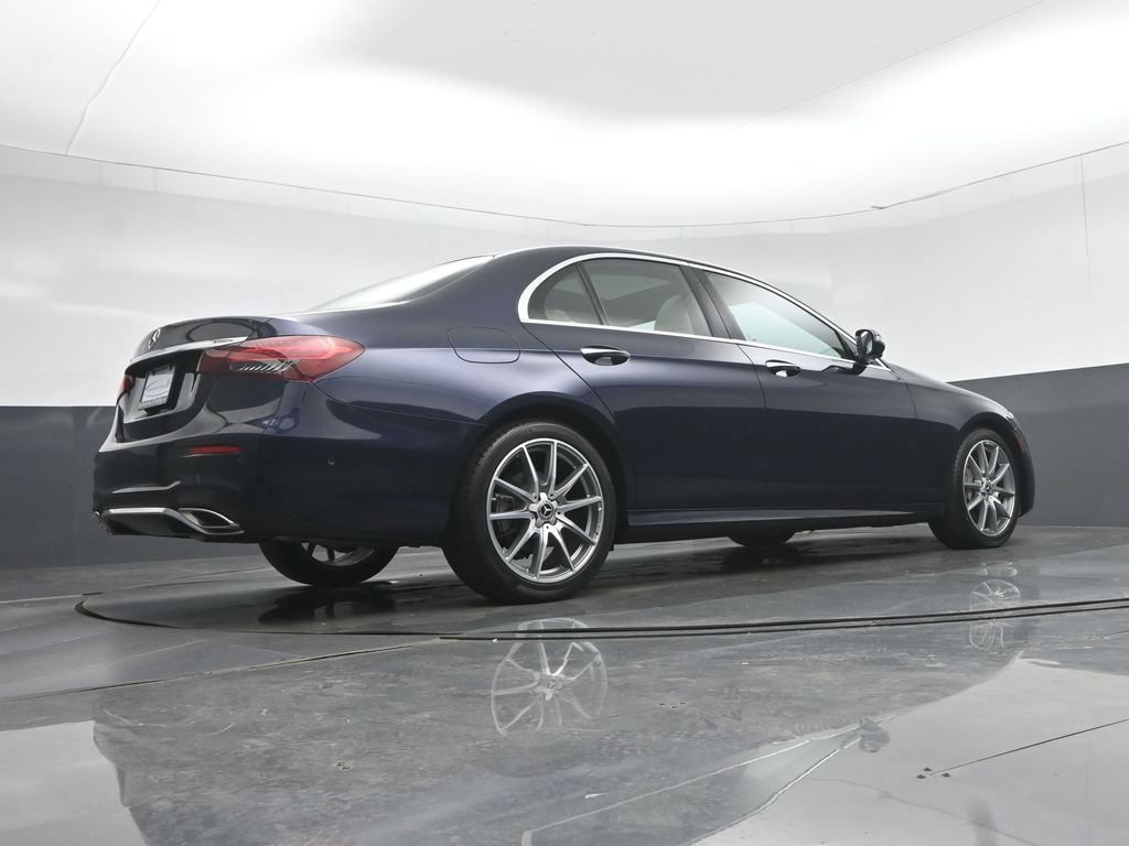Used 2022 Mercedes-Benz E 350 Sedan w/ AMG Line Exterior image 60