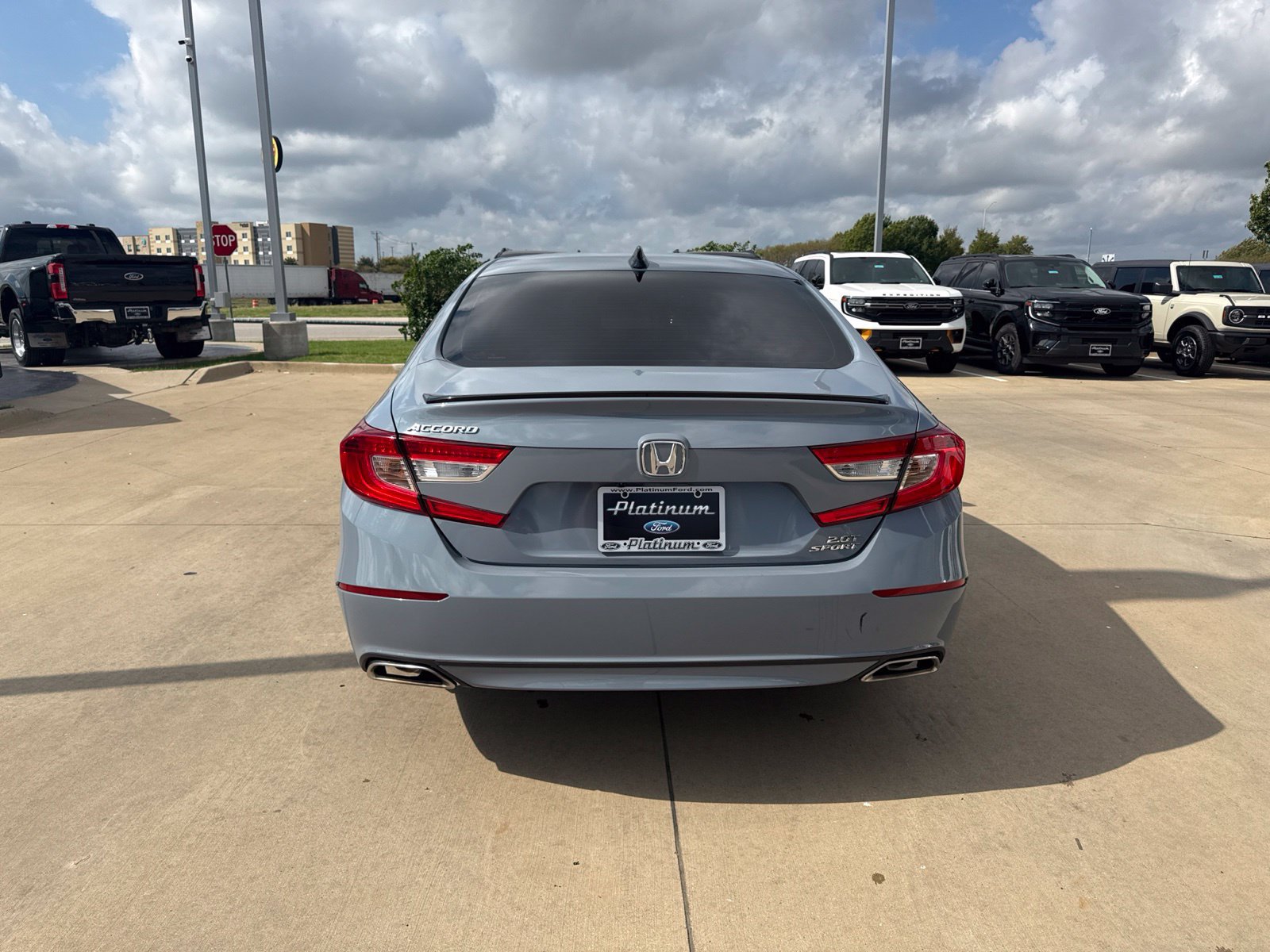 Used 2022 Honda Accord Sport image 4