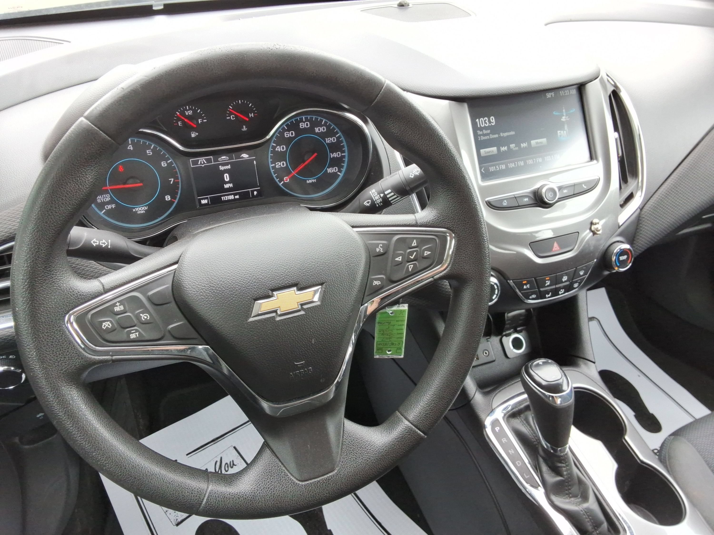 Used 2017 Chevrolet Cruze LT FWD image 12