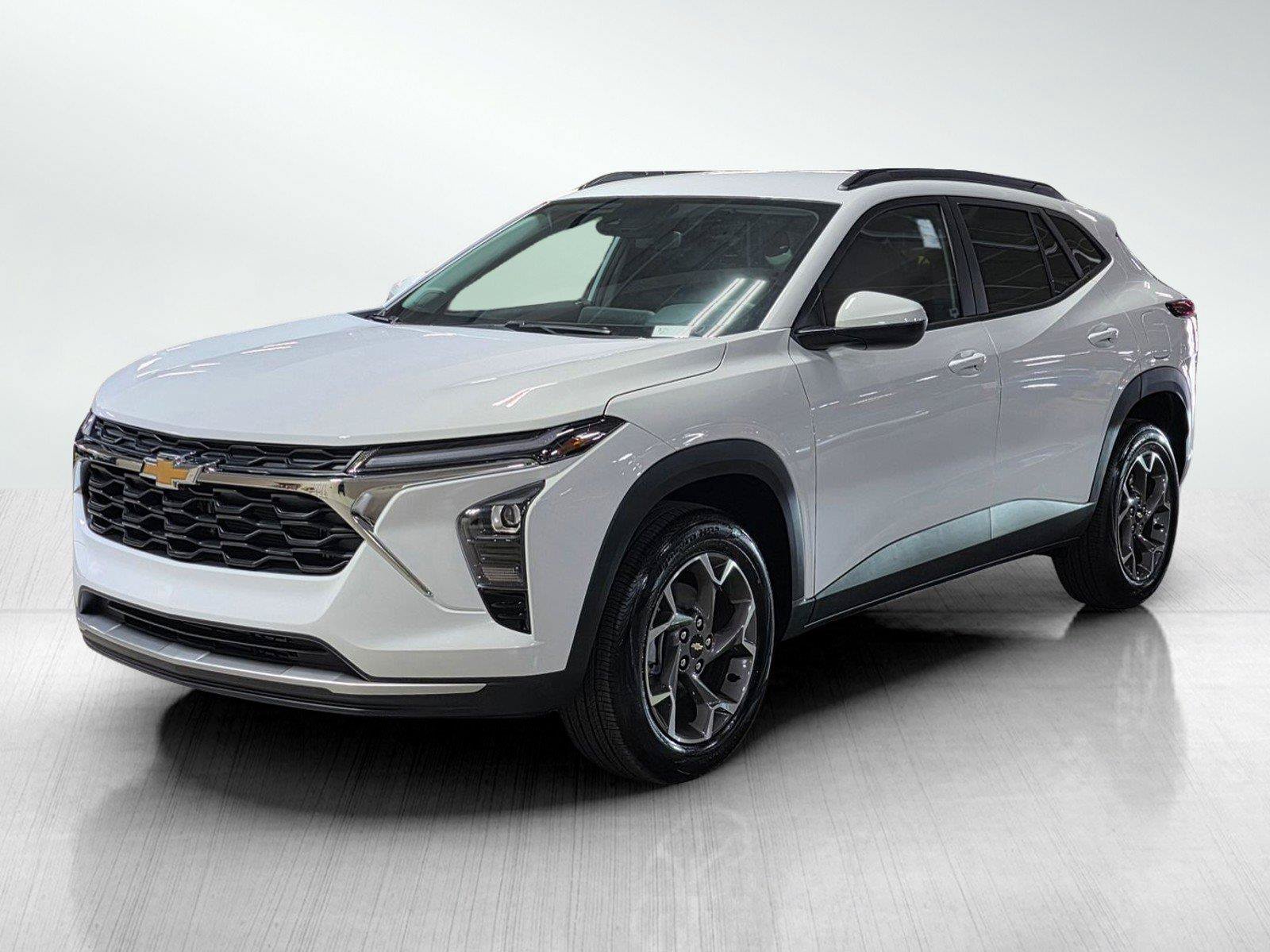 New 2026 Chevrolet Trax LT FWD image 3