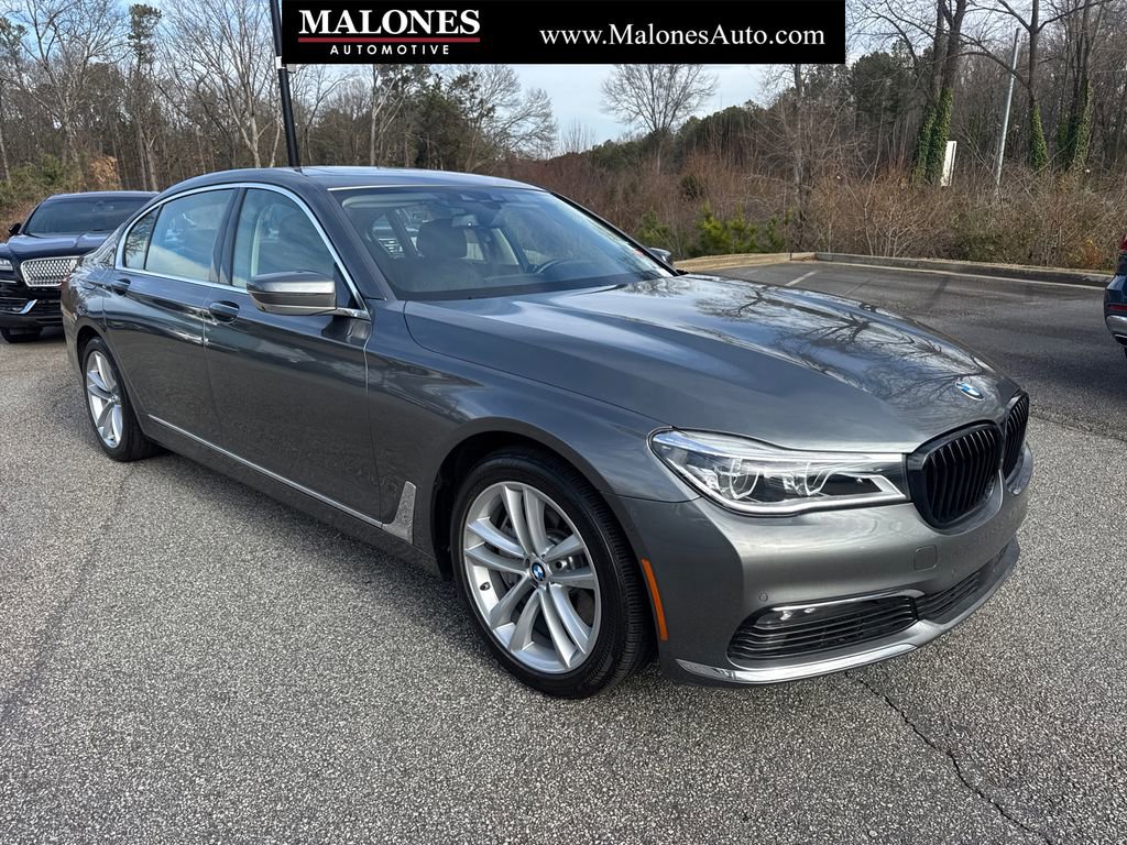 Used 2018 BMW 750i xDrive video 1