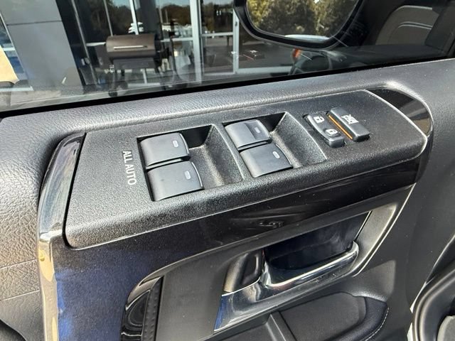 Used 2020 Toyota 4Runner Nightshade AWD/4WD image 14