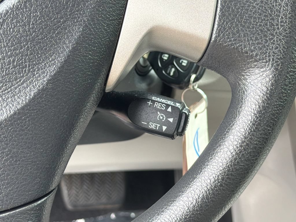 Used 2012 Toyota Corolla LE FWD image 20