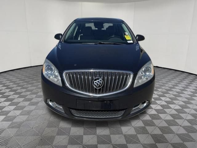 Used 2013 Buick Verano FWD image 12