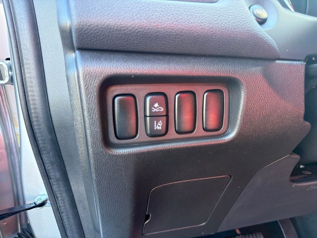 Used 2024 Mitsubishi Outlander Sport ES AWD/4WD image 17