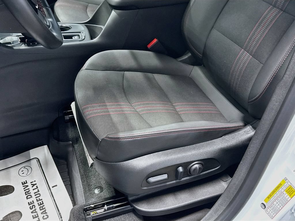 Used 2024 Chevrolet Equinox RS w/ LPO, Floor Liner Package FWD image 18